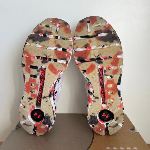 RARE Under Armour White/Orange Camo Men Running Sneakers- SZ 11.5 main image 16
